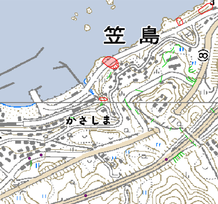 2 柏崎市笠島　海食崖の崩壊、道路構造物の被害