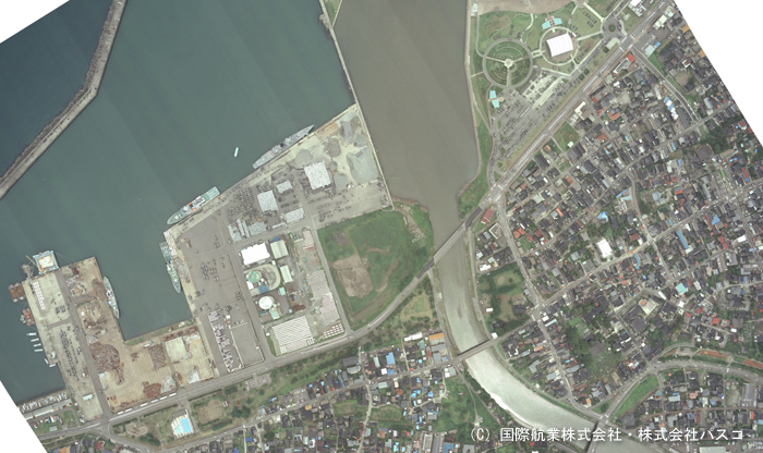 4　柏崎市中浜・西本町・柏崎港および海浜公園 液状化、港湾施設の被害、人工造成地の被害