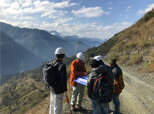 ウッタラカンド州山地災害対策プロジェクト_山地災害の現場調査