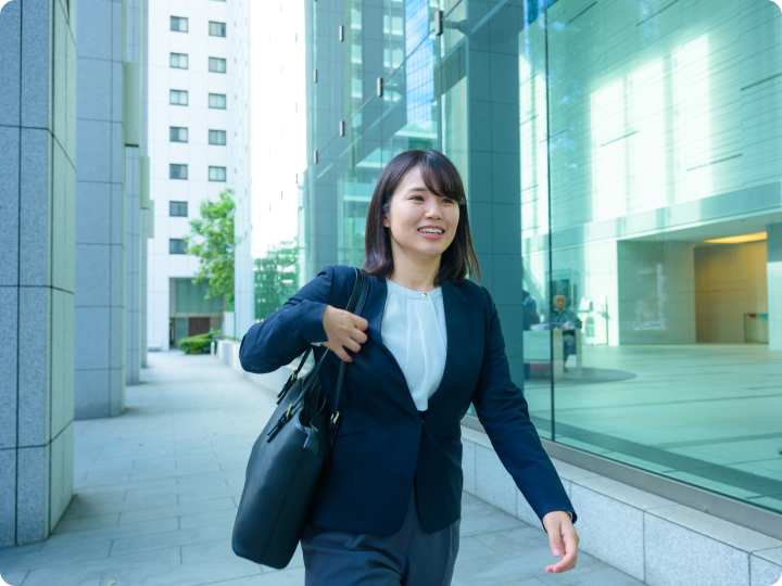 現在の仕事について教えてください